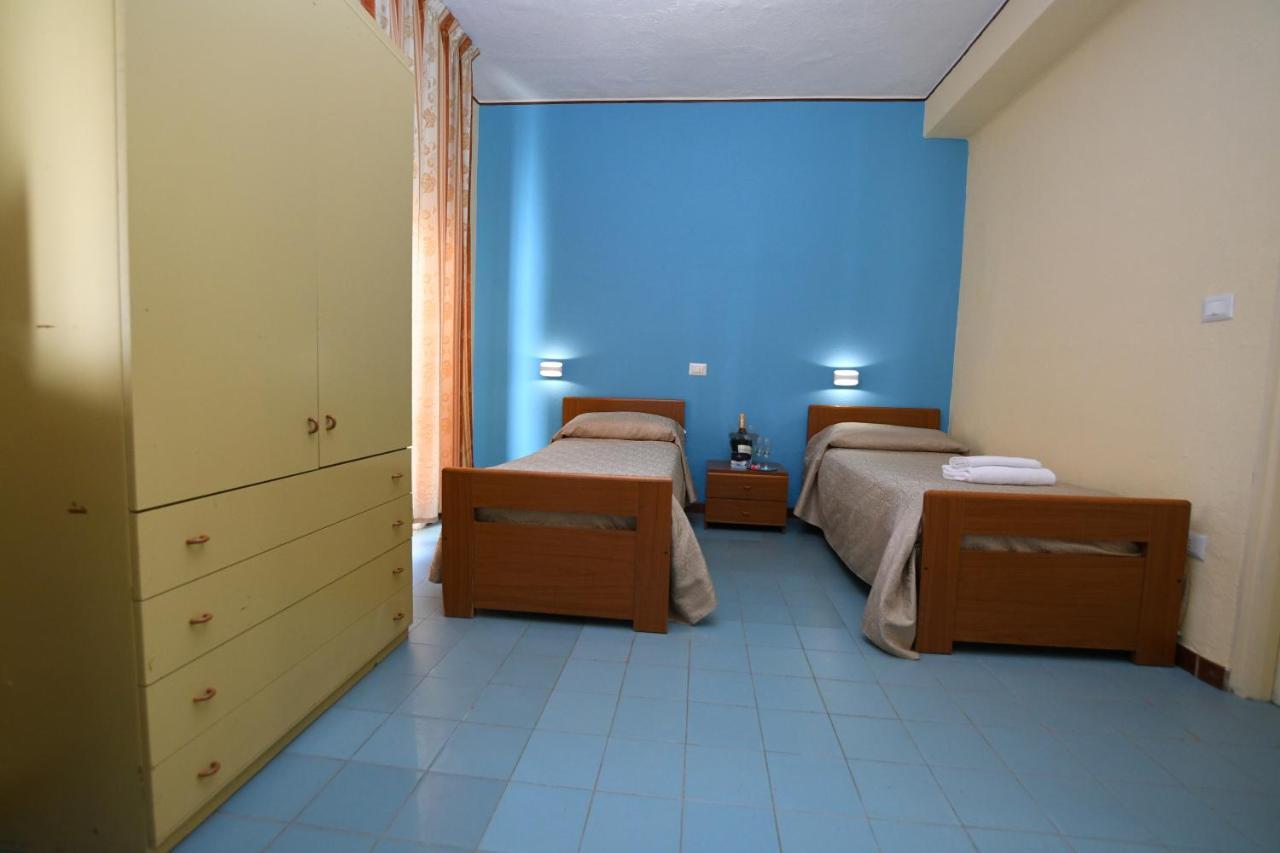 International Resort Mondragone Extérieur photo