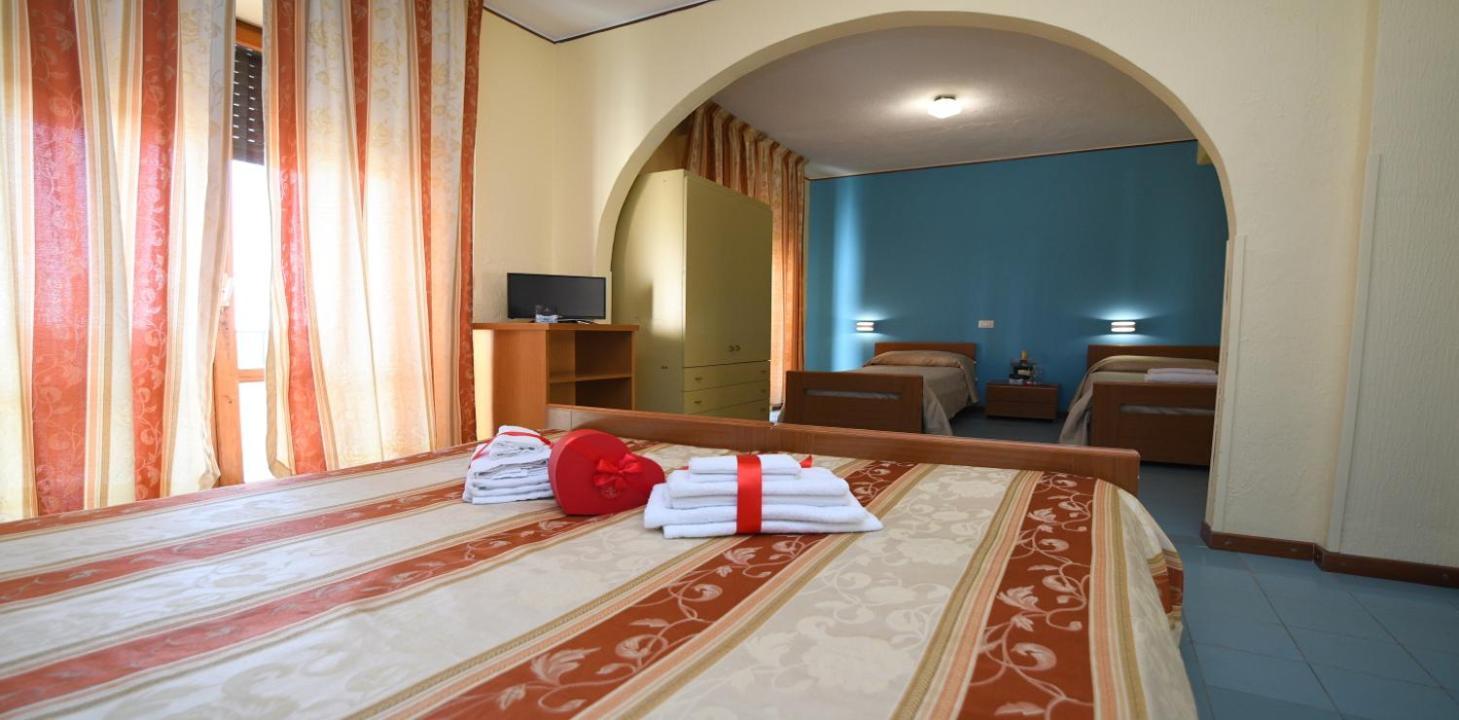 International Resort Mondragone Extérieur photo